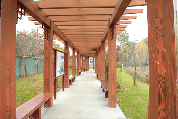 南京天保路秦淮河船閘管理所公司項(xiàng)目施工案列